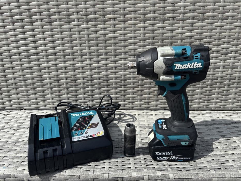 Pistol impact makita DTW700