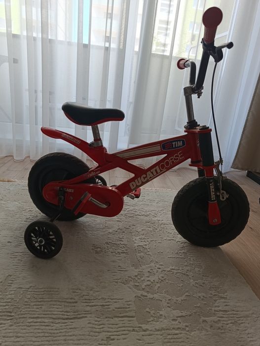 Bicicleta 3-5 ani