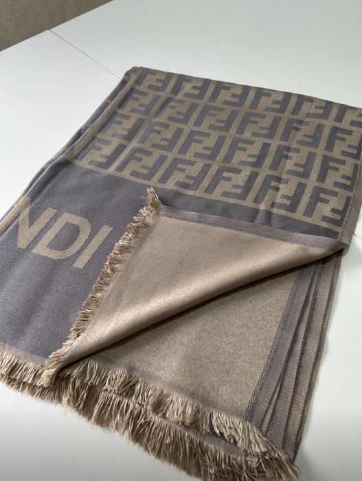 Шарфы под бренд