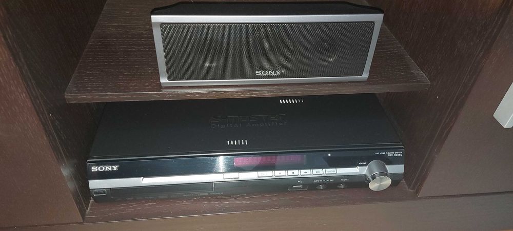 Home cinema Sony DAV DZ260