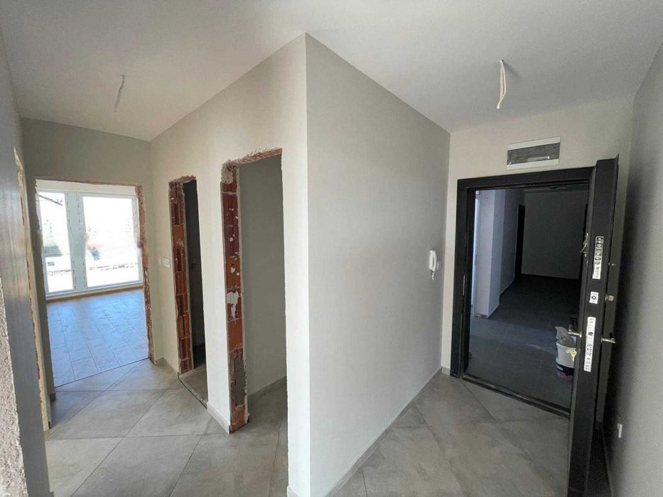 Продава се Тристаен апартамент в Пловдив, Христо Смирненски - 104 кв.м за 1337 €/кв.м - Снимка #1