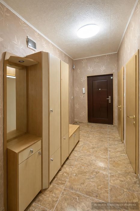 Тристаен апартамент  в гр.Варна, Младост!