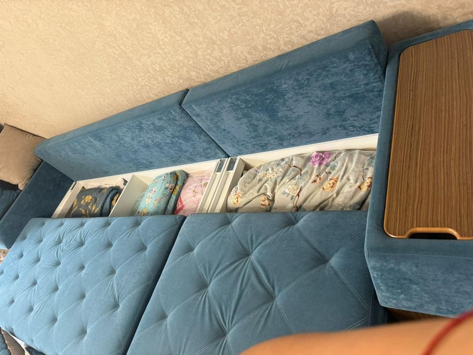 Диван в отличном состоянии