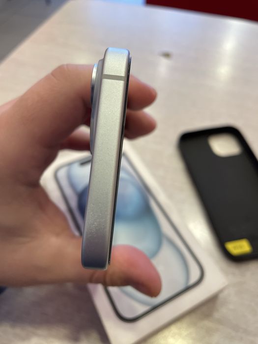 IPhone 15 (128) идеальный