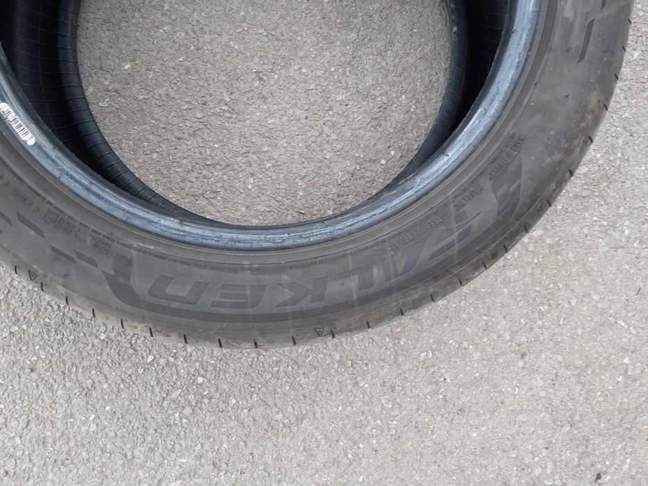 245/45 R17 FALKEN Azenis FK-520 DOT 1923 99Y 1бр.