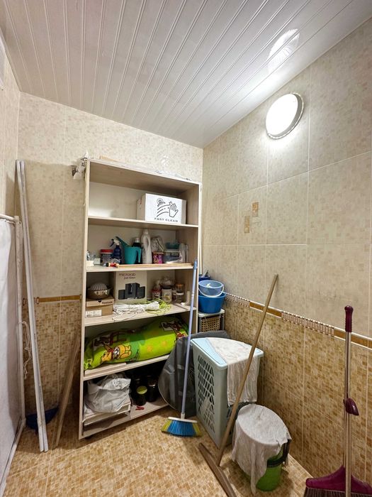 СРОЧНО Продается 3 комнатная 92 м2 улица Нукус Госпиталка балкон 2х6