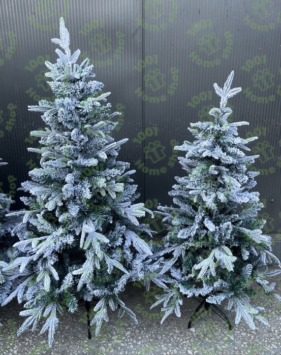 Коледна елха 2D 3D заснежена