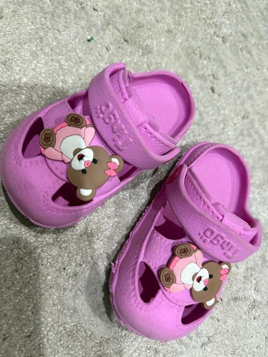 Отдам детскую обувь