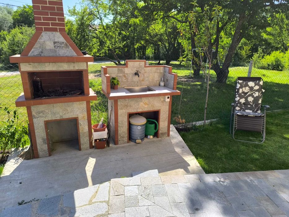 Продава се Къща в с. Драгичево, Област Перник - 220 кв.м за 1910 €/кв.м - Снимка #7