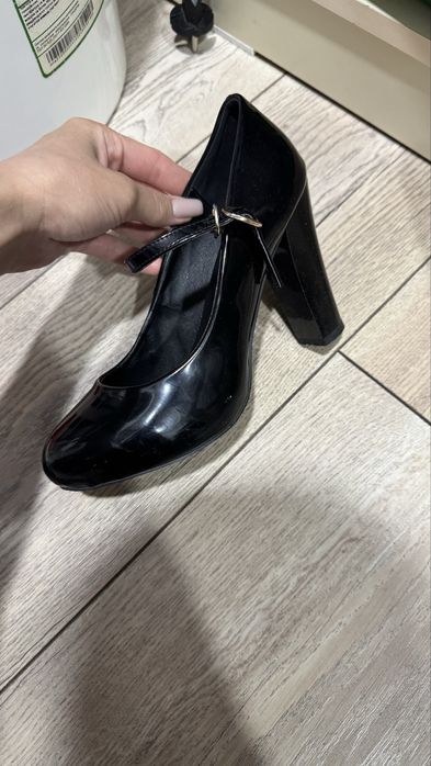 Туфли женские