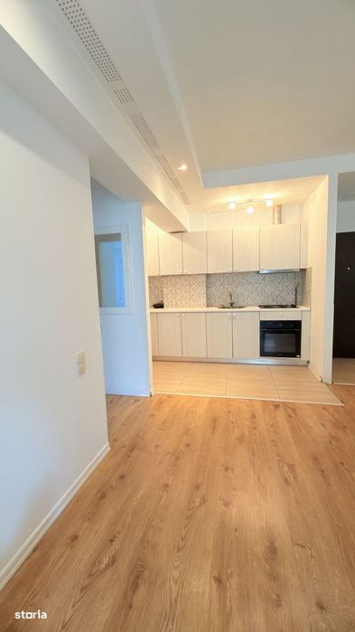 Apartament 2 camere, mobilat/utilat, vedere la piscina,în Cosmopolis !