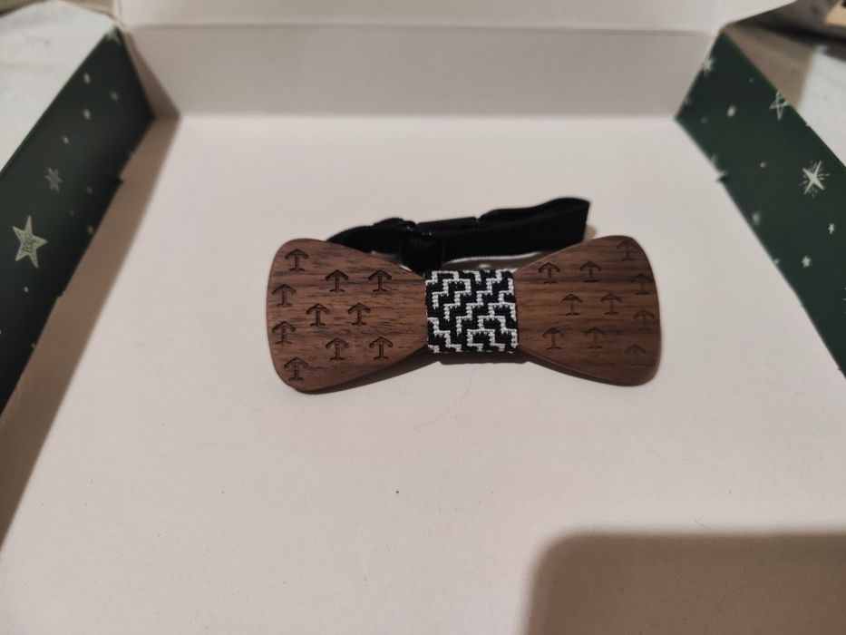 Дървена папионка детска