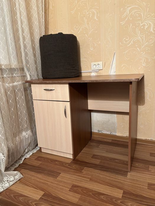 Продам диван и стол 15.000