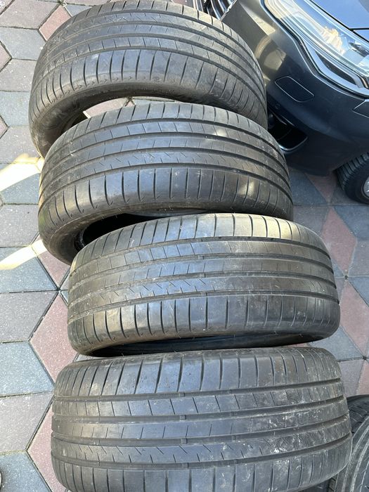 Anvelope de vara BRIDGESTONE 255.50.20