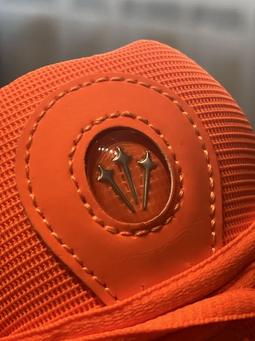 Adidasi Nike