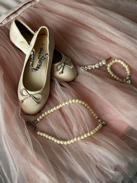 Платье и туфли для девочки, 128-134 рр