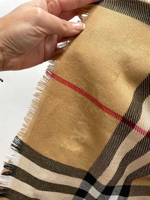 BURBERRY дамски кашмирен шал 100% КАШМИР