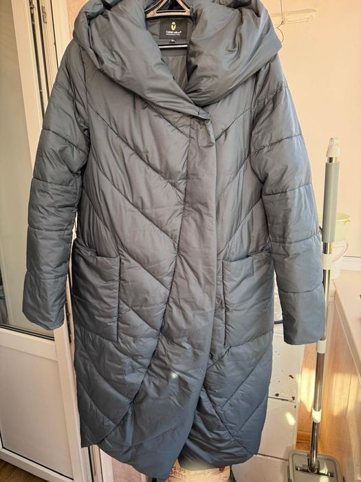 Продам длинный пуховик