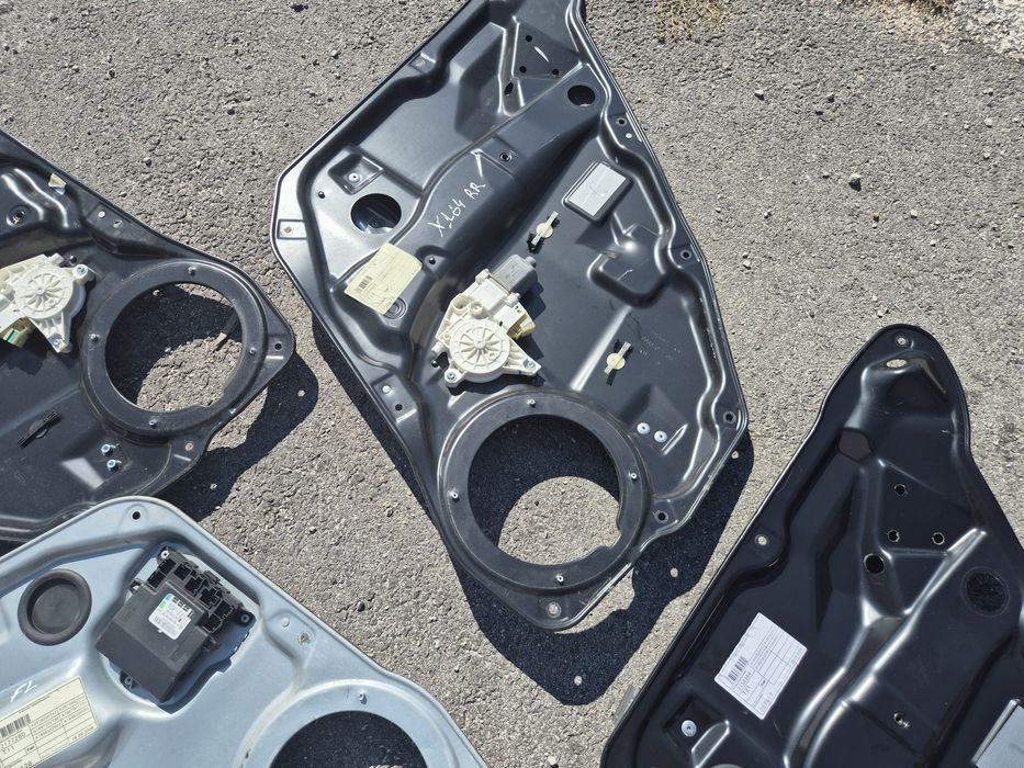 Стъклоповдигач Мерцедес ГЛ Х164 МЛ W164 Mercedes GL ML стъкло