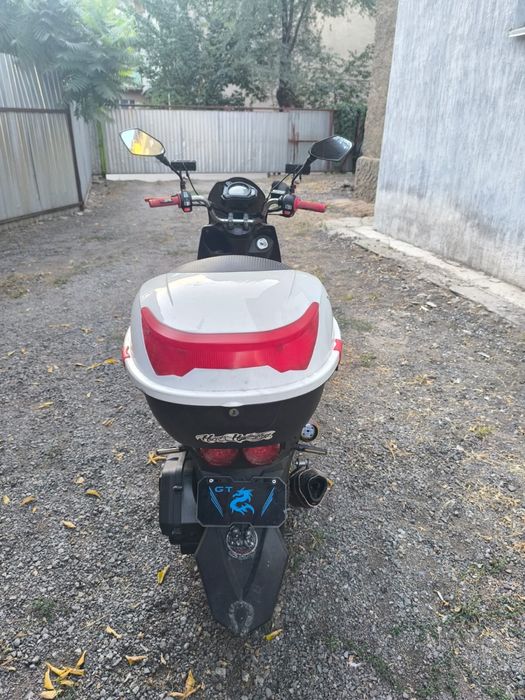 Продам бумер 150 кубов