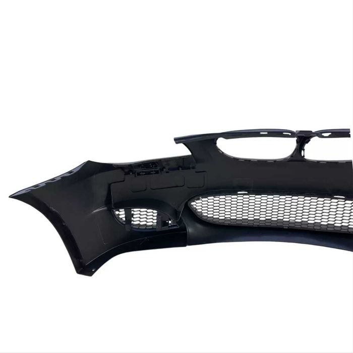 M5 Предна  Броня BMW E60/E61 sedan/combi, Без Отвор за халогени, Грунд