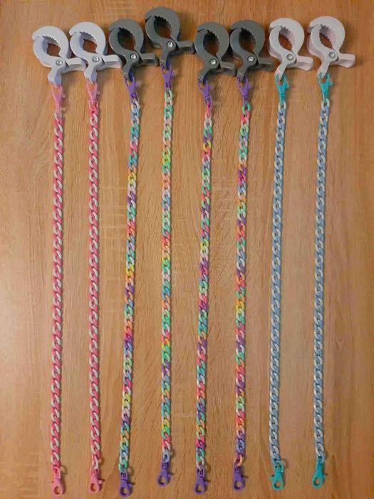 Закачалки за бебешки играчки, биберони и бутилки