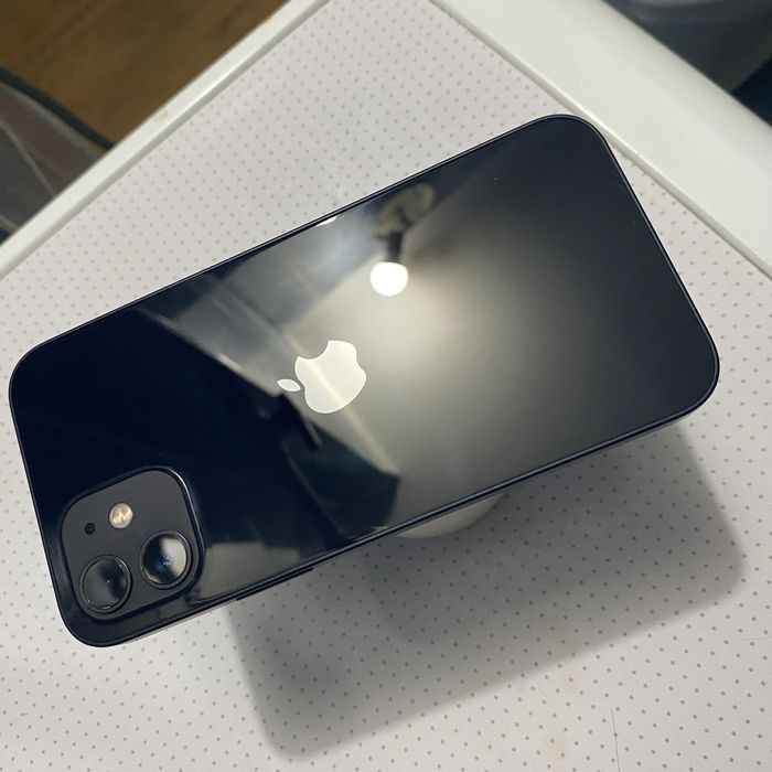 iPhone 12 5G 64gb новый