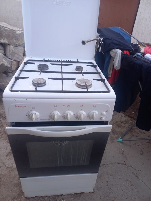 Газ плита продам
