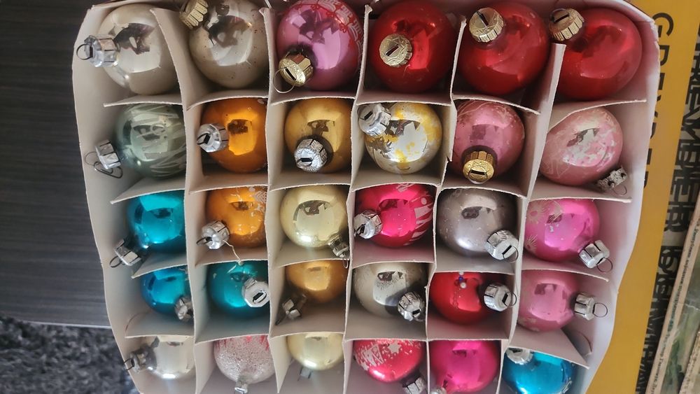 Новогодние игрушки