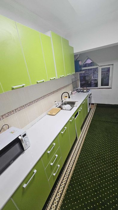 Сотилади 3/9/9 Миробод