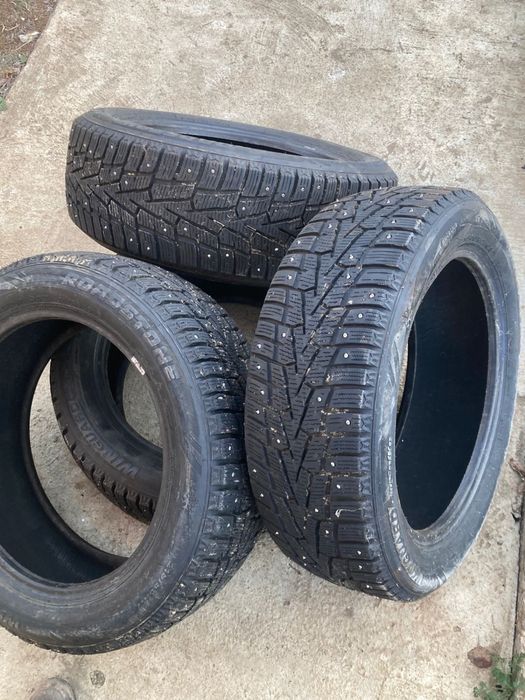 Продам шины R17 215/55