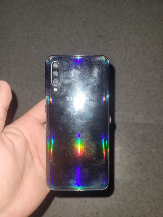 Продаётся а50 не рабочий