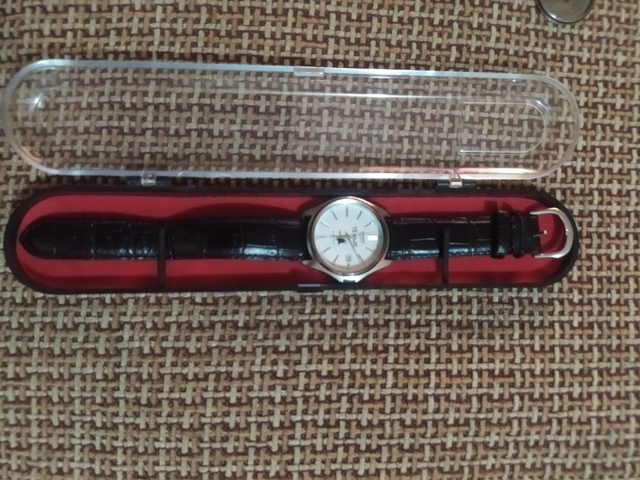 Продам часы Casio