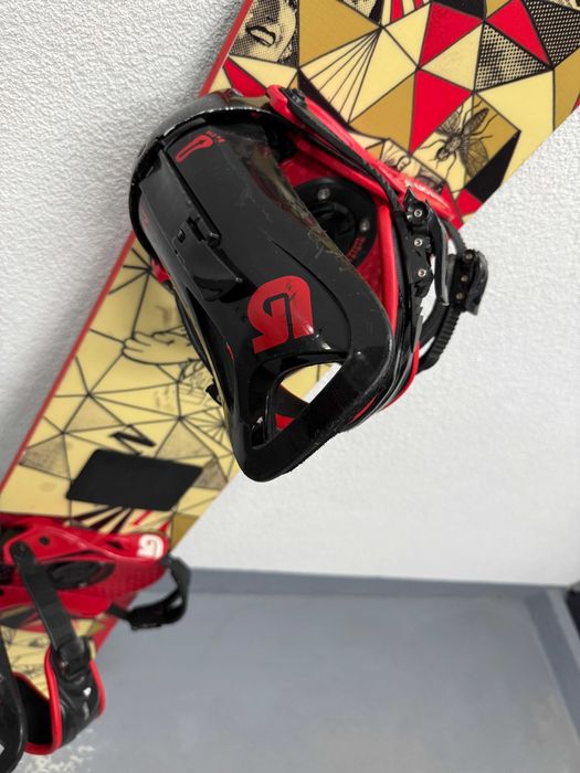 placa snowboard head tribute rocka L152cm