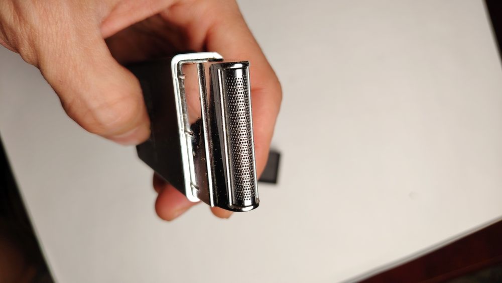 Электрическая бритва, шейвер