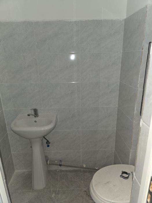 2 xonali novostroyka sotiladi srochno