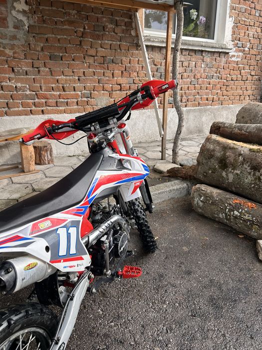 Telstar 125.