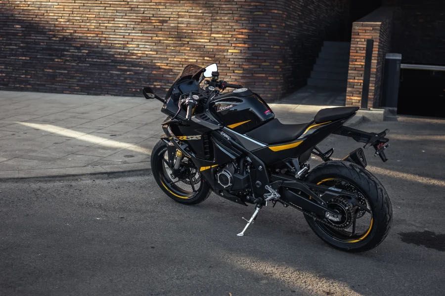 Мотоцикл Voge RR525
