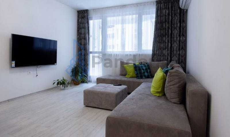 Тристаен апартамент под наем в  кв.  Лагера