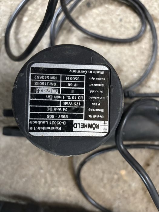 Електрически линеен задвижващ механизъм 24V