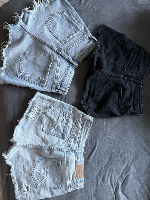 Къси панталонки Zara