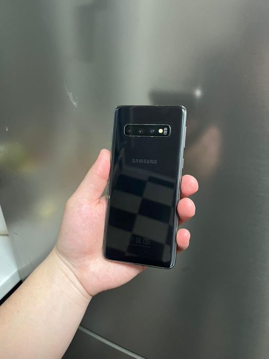 Обмен самсунг с10