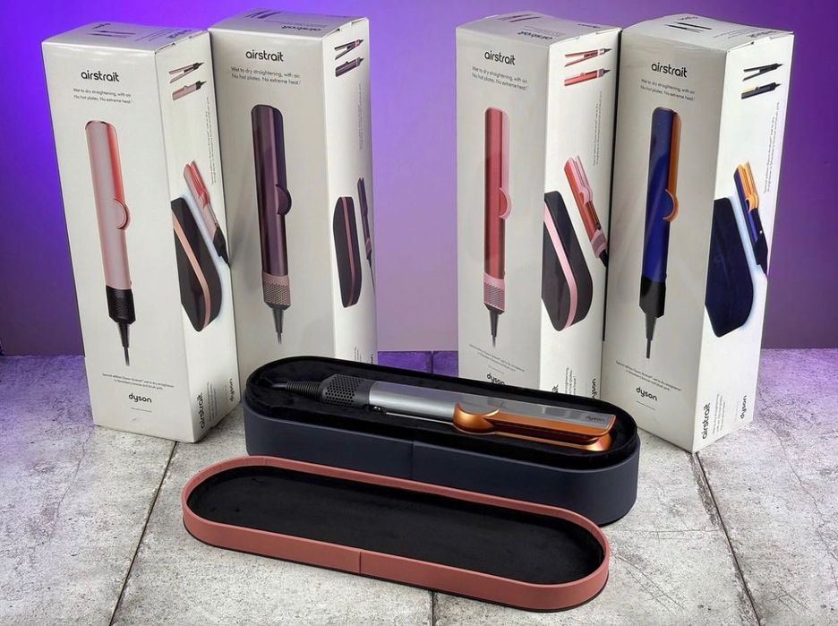 В продаже Новый Dyson Выпрямитель (Утюжок) Фен с кейсом и без