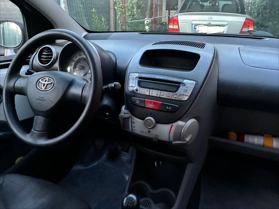 Autoturism Toyota Aygo