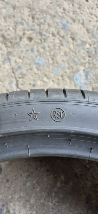 2 anvelope vara Pirelli runflat  275/35/21.Pretul este pe bucata.
