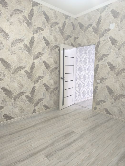 2 х комнатную квартиру новостройка СЕРГЕЛИ.  Общий двор. Евро ремонт