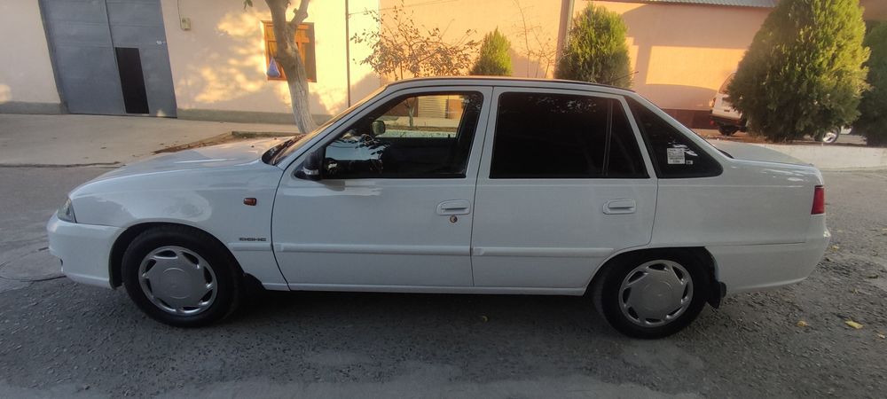 Mashina Samarqand shahar da