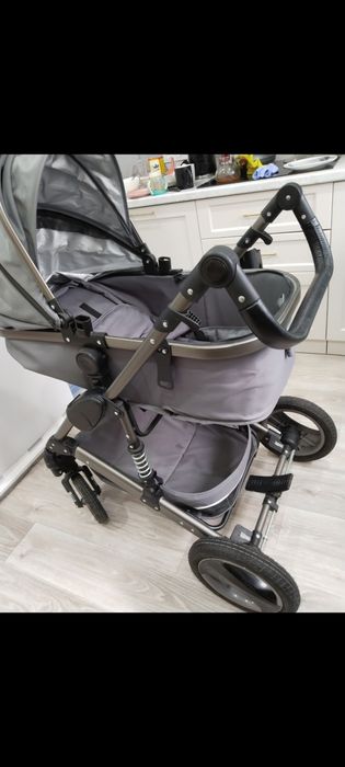 Коляска детская почти новая