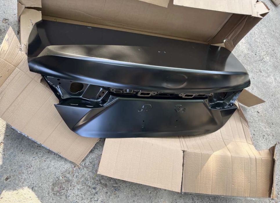 Бампер на Тойота Камри 80