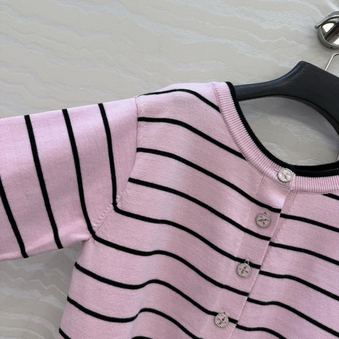 Chanel жилетка с копчета от двете страни